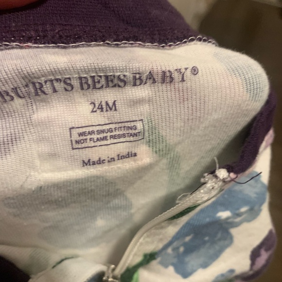 Toddler pajamas 24 months, 3T - Picture 2 of 4